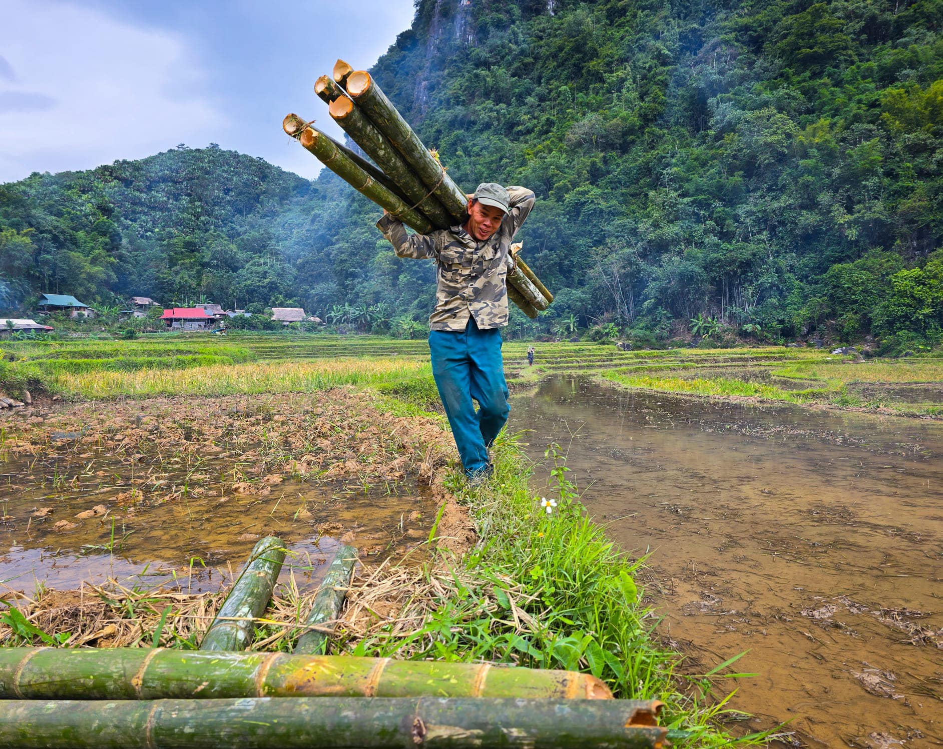 Hiking Tour Northern Vietnam 9 Days Mai Chau, Pu Luong